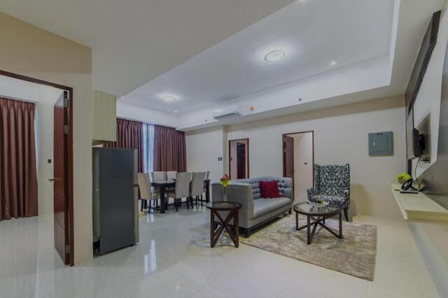 President Roxas Street, Villa Aurora, Kasambagan, Cebu, Eastland Hotel And