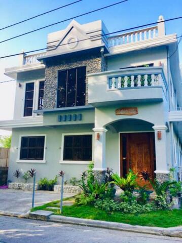 Babat, Kayvaluganan, Basco, Hillside Villa, Hotel