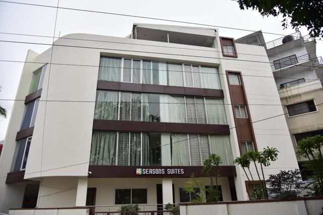 No   Feet Rd, Koramangala Th Block, Bangalore,bangalore, Seasons Suites, Apartment/flat