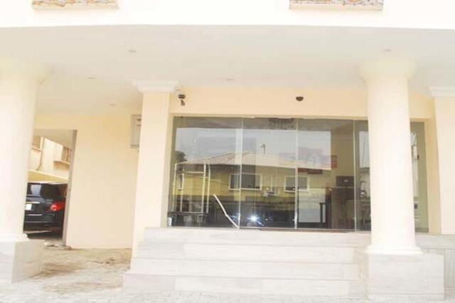 Ribadu Road, Off Awolowo Road Ikoyi, Lagos, Lakeem Suites Ikoyi