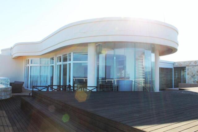 Lighthouse Road  Oyster Rock, Durban, Beautiful Penthouse With