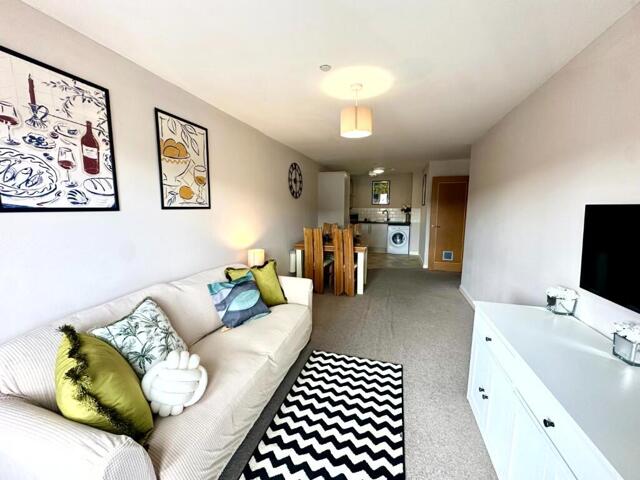 Havelock Square, Swindon, 1 Bedroom Flat