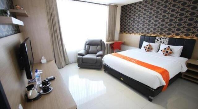 Simpang Darmo Permai Selatan No. - Surabaya, East Java, Surabaya, Tab Hotel Surabaya