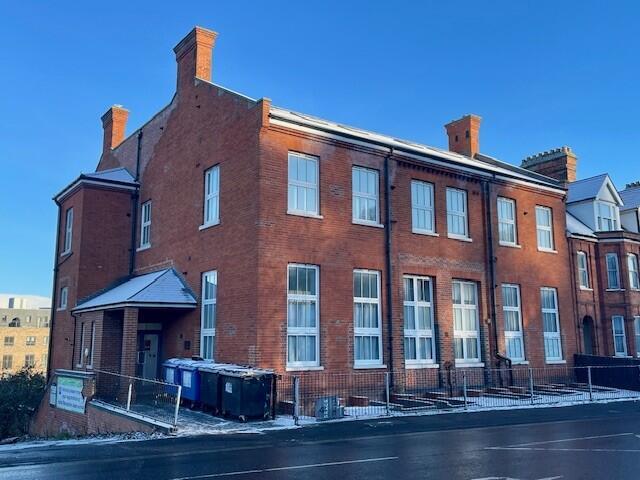 Wentworth House,  Burrell Road, 1 Bedroom Flat