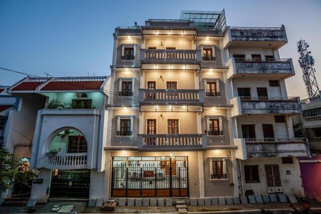 Lally Tollendal Street, Pondicherry, 19villamira, Hotel For