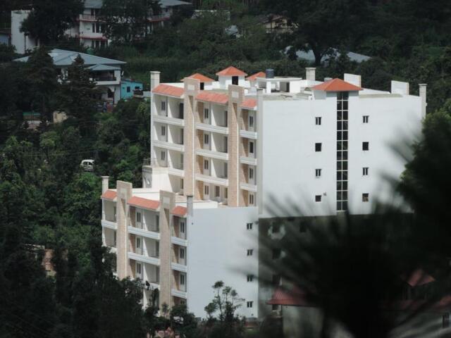 Ramgarh Road, Shyamkhet, Bhowali, Distt: Nainital, Nainital, Clarks Inn Bhowali