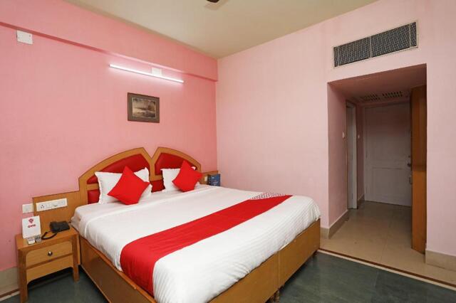 , ,station Square, Master Canteen, Bhubaneswar,bhubaneswar, Bhubaneswar, Oyo Hotel Keshari