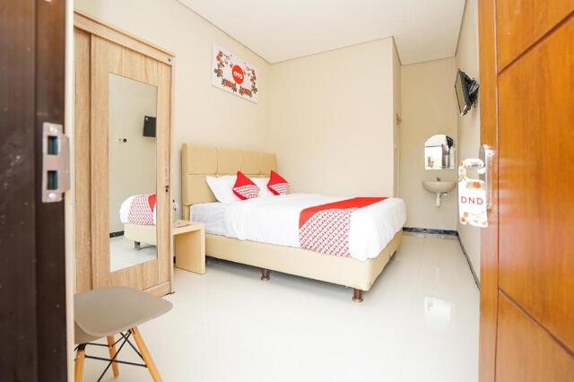 Jl. Sukomanunggal Jaya Ii No.,sukomanunggal, Suko Manunggal, Surabaya, Surabaya, Oyo 331 Osuko