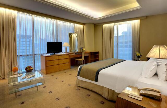 Barsha Heights (tecom), Dubai, Social Hotel