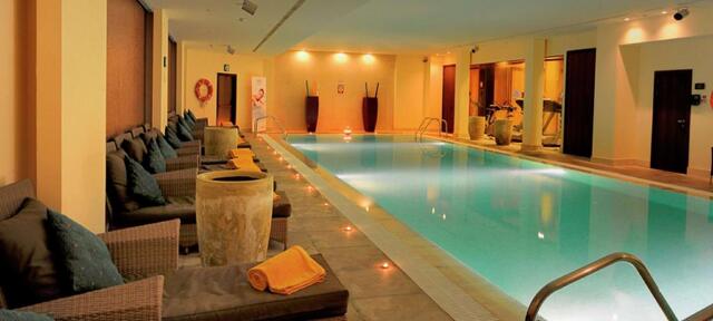Calle Anchoa, Roldan, Doubletree By Hilton