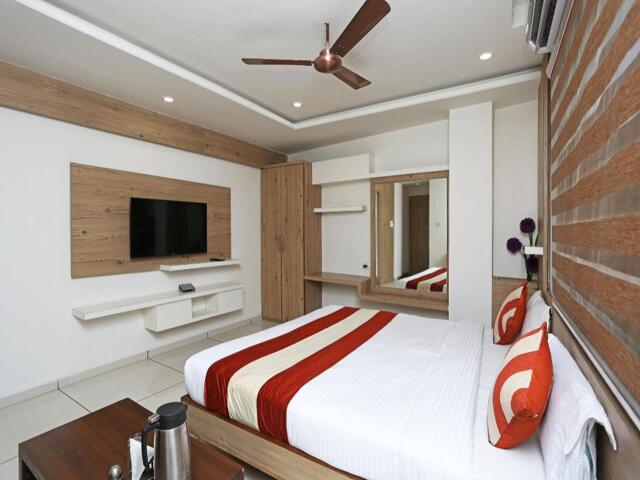 Hotel Ashirwad Regency,nearby Bhopal Railway Station, Bhopal, Collection O Ashirwad