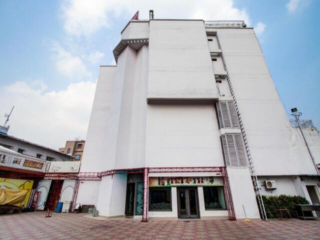Vidyalaya Marg, Road No.,near Birsa Munda Food Plaza, Ashok Nagar, Ranchi, Oyo 2981 Hotel