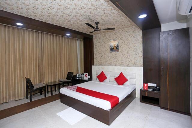 Plot No. R-, Zone - Ii, M P Nagar, Bhopal, Capital O 2146