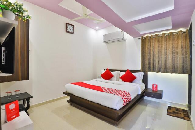 Hotel Navjivan, Dr, Nayan V Shah Surgical Hospital, Vatwa Road, Isanpur, Ahmedabad City, Taluka, Ahm