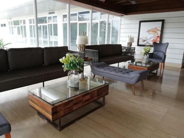 Mahogany Avenue Unit  Cool Suites Tower A, Tagaytay, Pure Haven Tagaytay