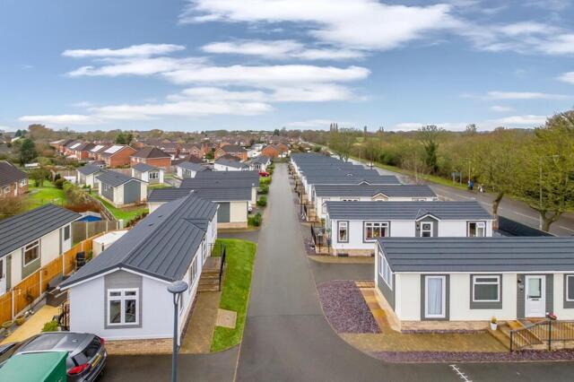 New Road, Featherstone, 1 Bedroom Park