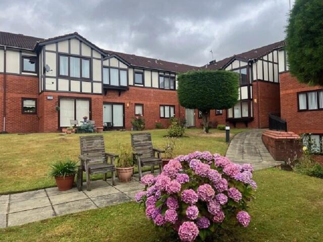 Quarry Street, Liverpool, 2 Bedroom Flat