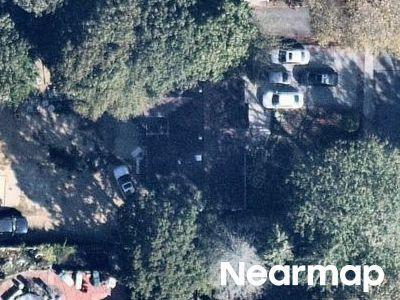 N Thompson Dr, Bay Shore, Preforeclosure Single-family Home