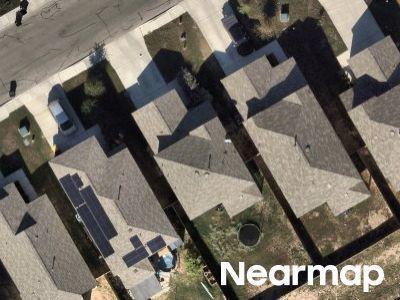 Lily Ln, Saint Hedwig, Foreclosure Single-family Home