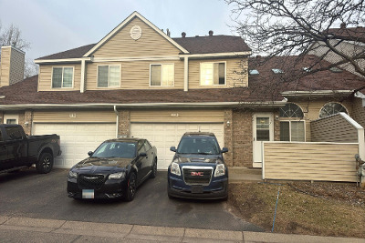 Pecks Woods Dr, Saint Paul, Preforeclosure Single-family Home