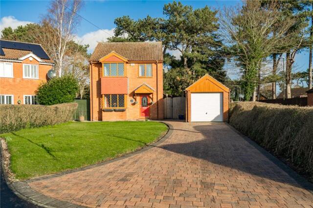 Great Coates, Meadowbank, Grimsby, 2 Bedroom Detached