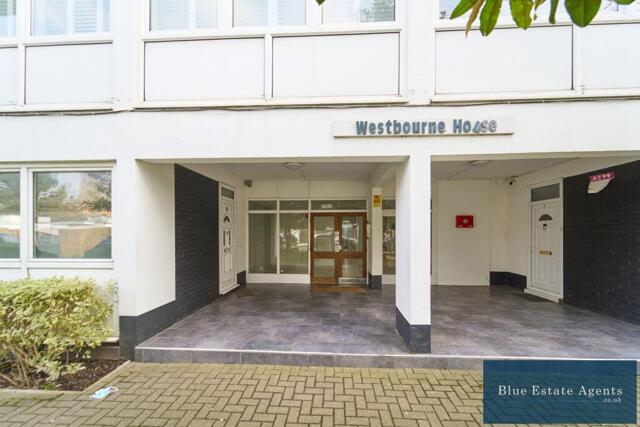 Wheatlands, Hounslow, 2 Bedroom Apartment