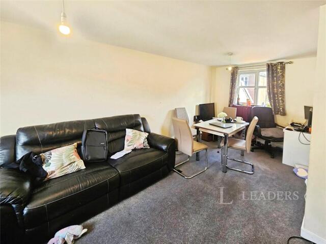 Girton Way, Mickleover, 3 Bedroom House