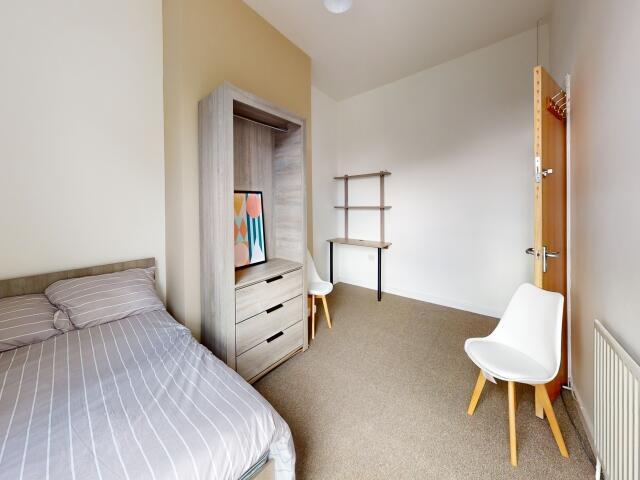 Moorland Avenue, Hyde Park, 4 Bedroom Apartment