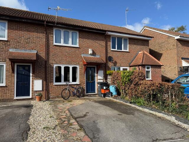 Marjoram Close, Swindon, 2 Bedroom Terraced