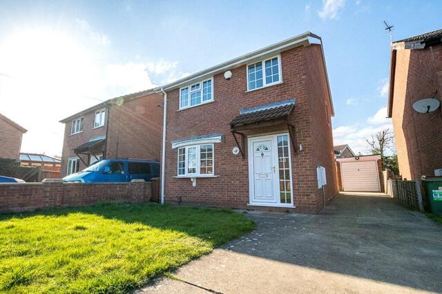 Waltham, Woodhall Drive, Grimsby, 3 Bedroom Detached