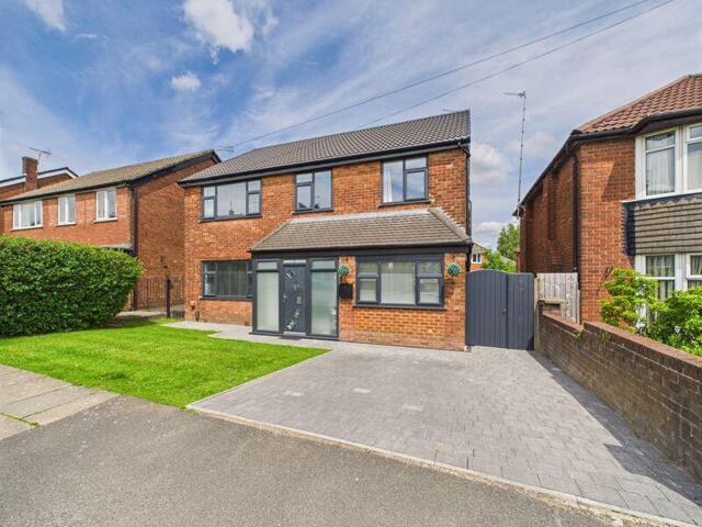 Rhodes Drive, Unsworth, 4 Bedroom Detached