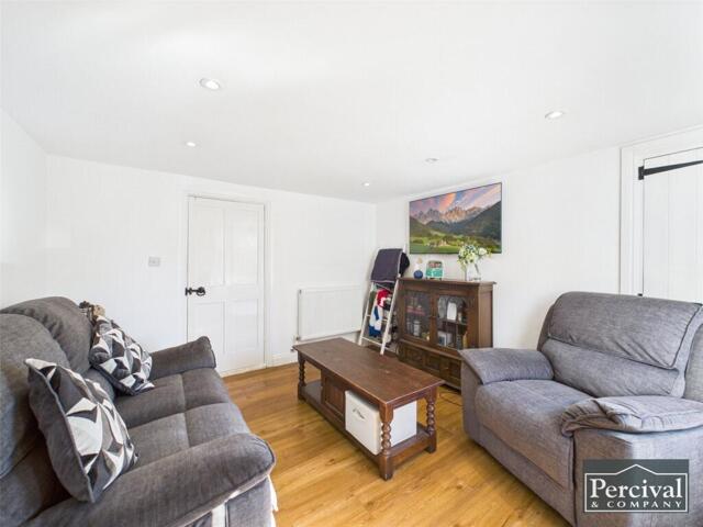 White Colne, Colne Park Road, Colchester, 3 Bedroom End
