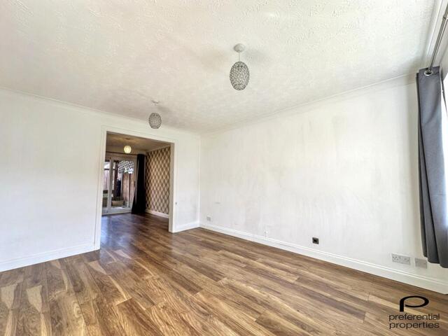 Hermitage Drive, Sutton Coldfield, 3 Bedroom Semi-detached