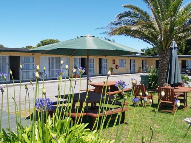 Main South Road, South Beach, Greymouth, Charles Court Motel