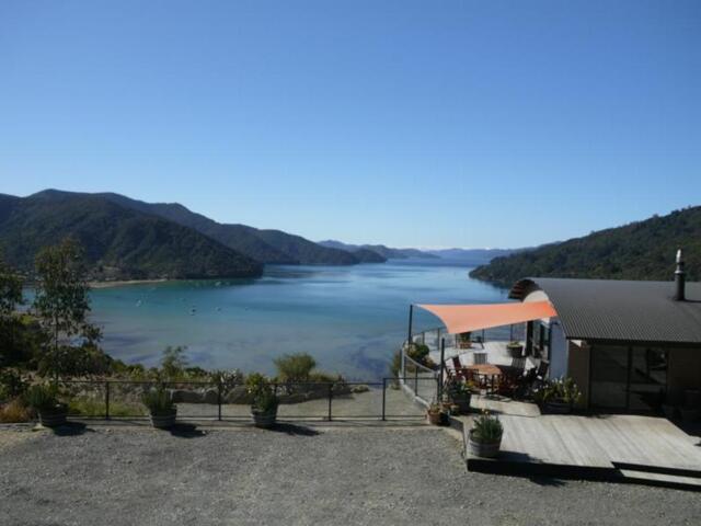 Anakiwa Road, Picton, Okiwa Bay Lodge