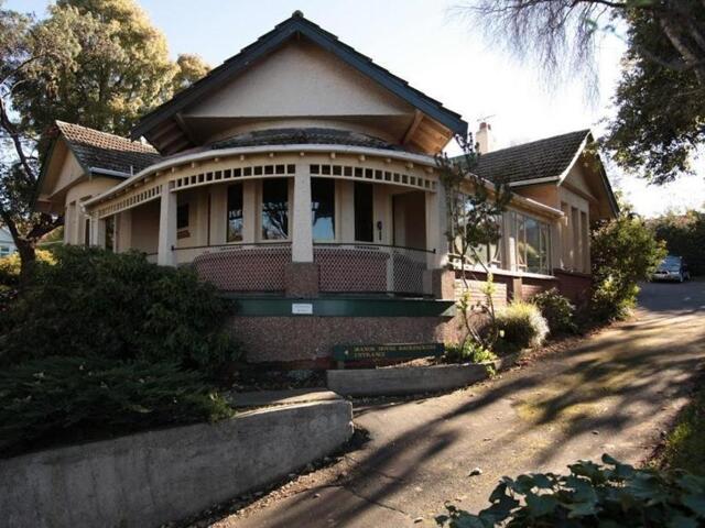Manor Place, Dunedin, Manor House Accommodation