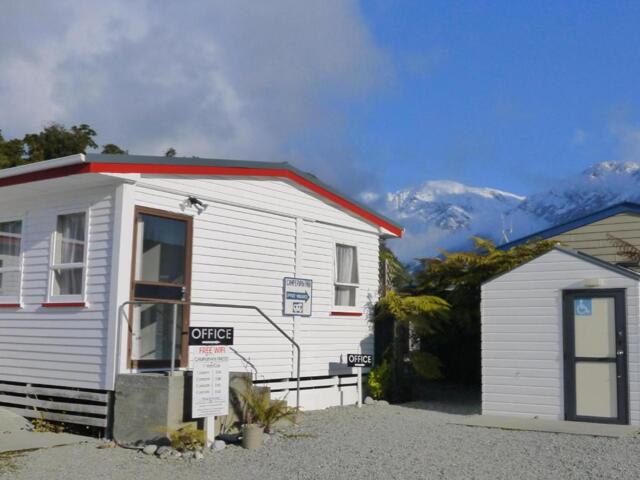 B Cowan Street, Franz Josef Glacier, Franz Josef Holiday