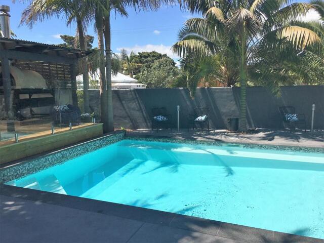 Wellington Street, Bay Of Islands, The Duke Motels