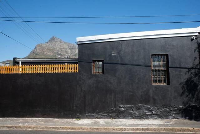 Observatory, Cape Town, Newly Renovated Charming