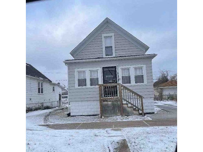 Garfield Ave, Calumet City, Preforeclosure Single-family Home