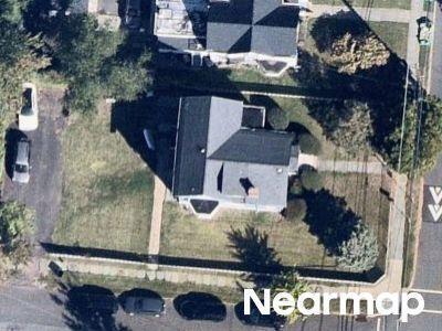 Spruce St, Bloomfield, Preforeclosure Single-family Home Spruce St, Bloomfield, Preforeclosure Single-family Home