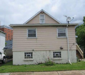 S Hamilton Ave, Greensburg, Foreclosure Single-family Home