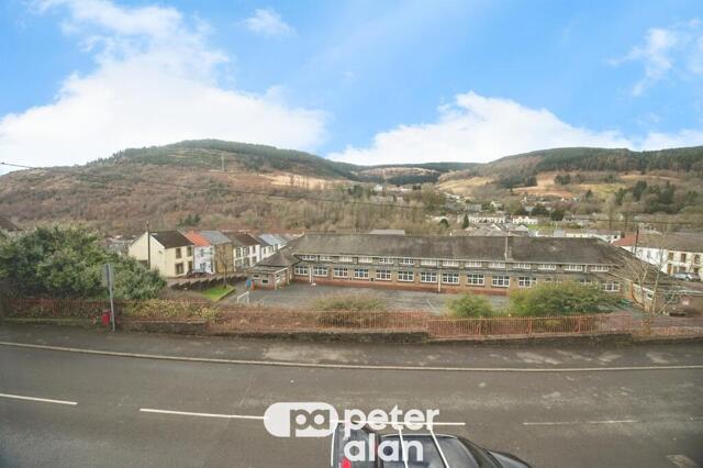 Cymmer Road, Glyncorrwg, 4 Bedroom Semi-detached