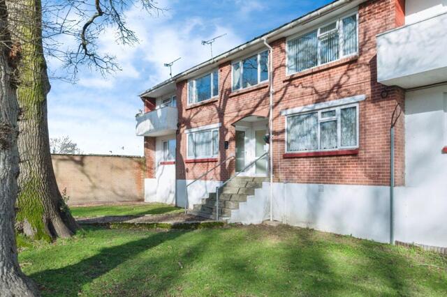 Plantation Road, Poole, 2 Bedroom Apartment