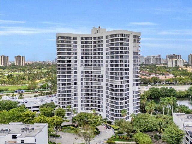 Ne Nd St Apt,aventura, Condo For Rent