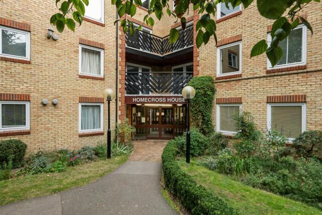 Homecross House, London, 1 Bedroom Flat