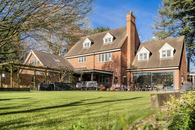 Morgans Road, Hollydell, Hertford, 6 Bedroom Detached