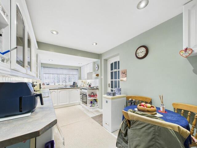 Orchard Drive, Middleton On The Wolds, 4 Bedroom Detached