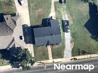 E Broad St, Gibbstown, Preforeclosure Single-family Home