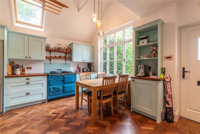 Brimpton Common, Brimpton Lane, Reading, 5 Bedroom Semi-detached